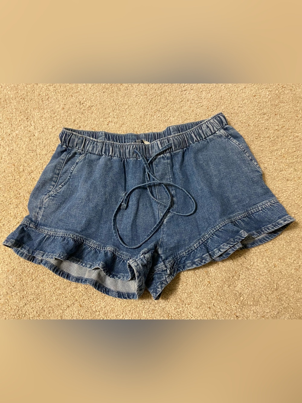 Like new AE Ruffle-Hem Denim Drawstring Women’s Shorts - Blue